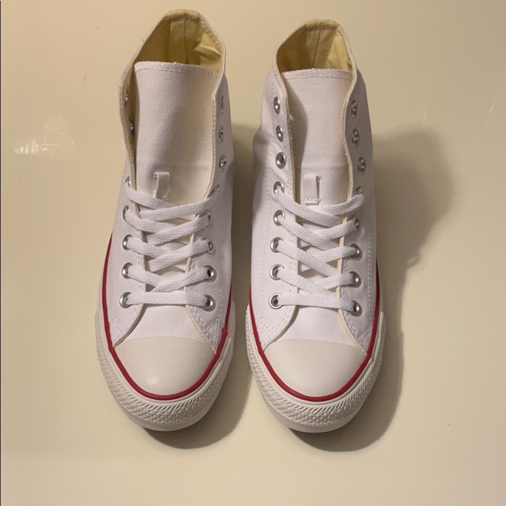 NWOT Converse